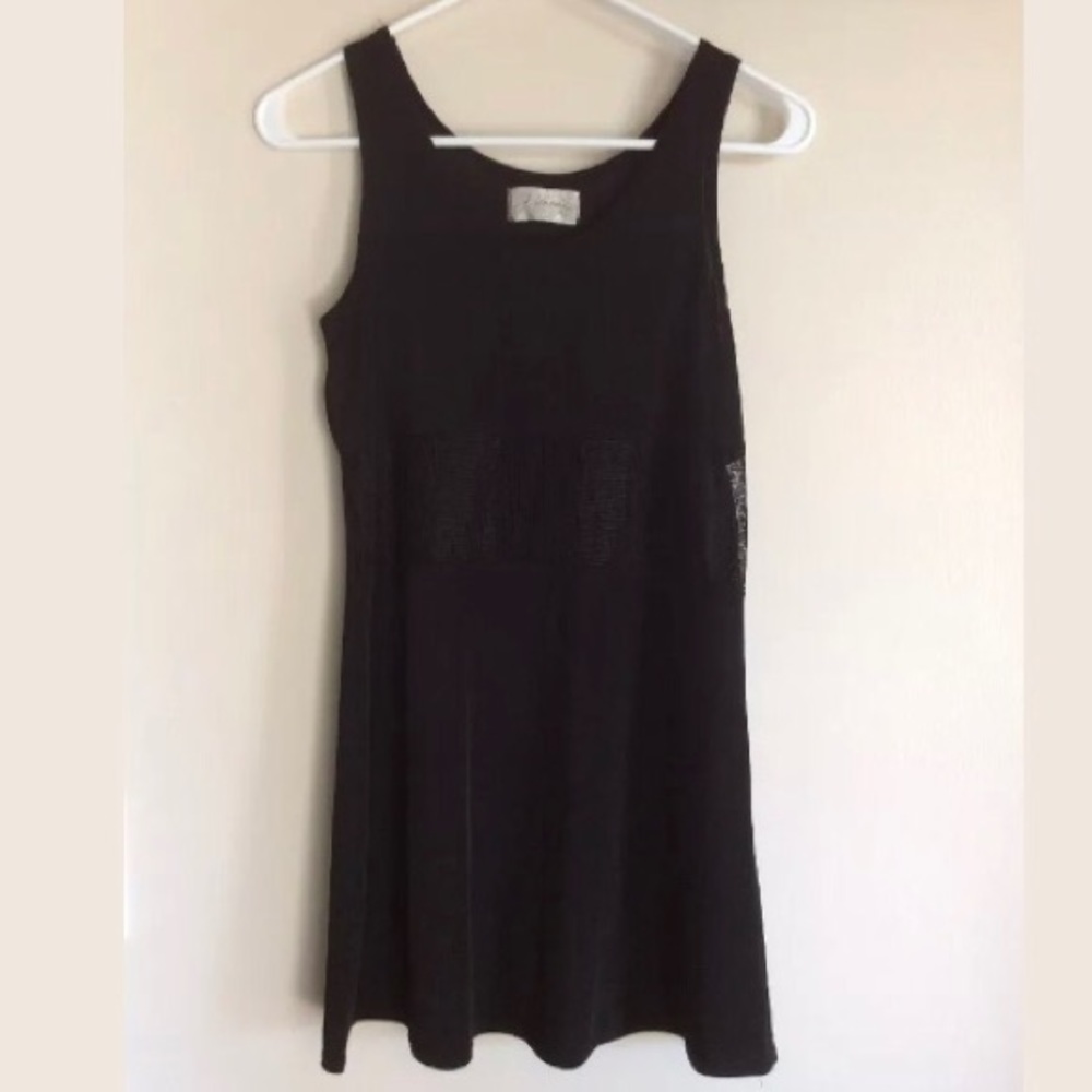 J. Valdi Beach Coverup